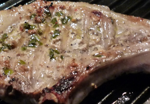 Côtelettes d’agneau à la marocaine